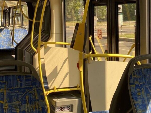 3
Autocarro