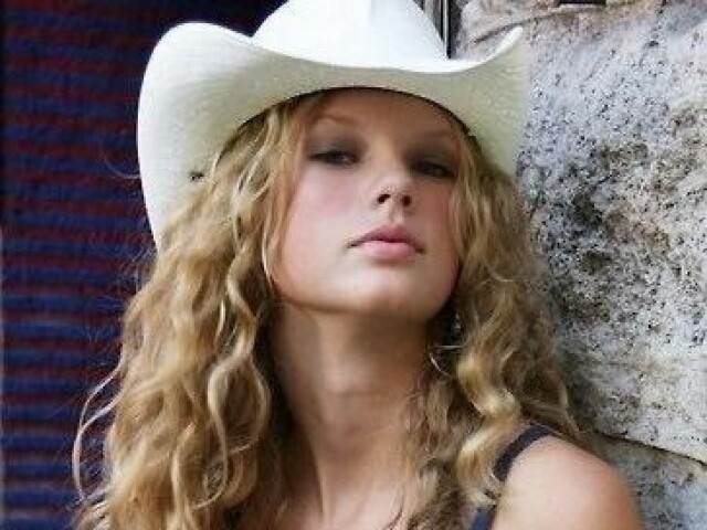 Debut/fearless