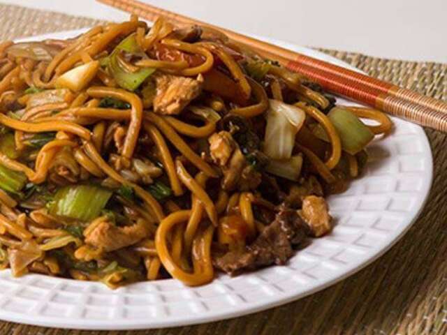 Yakisoba.