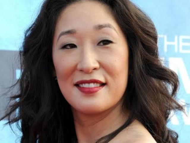 Sandra Oh