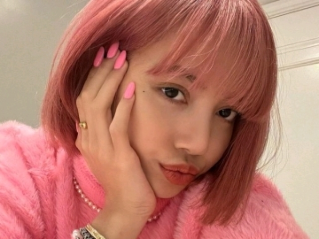 Lisa 🖤💖