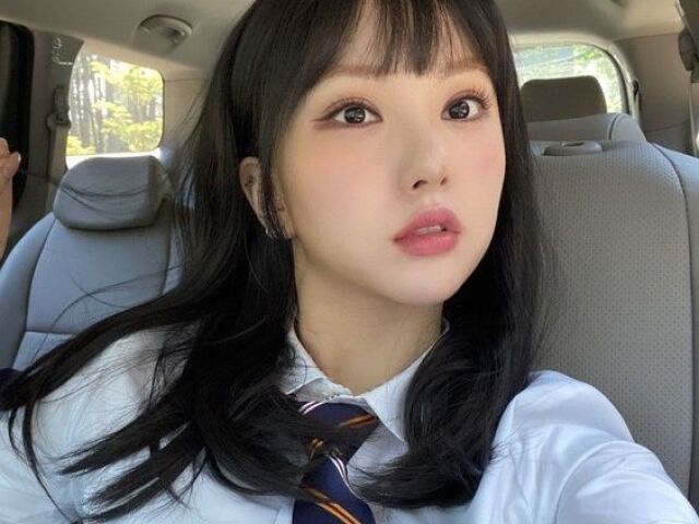 Eunha (VIVIZ/EX GFRIEND)