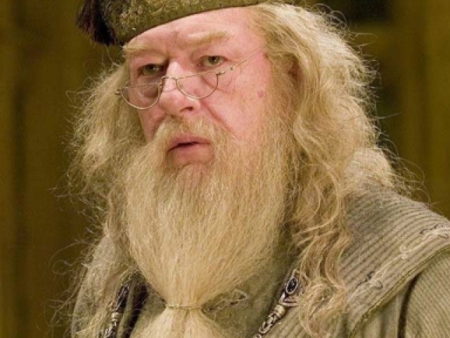 Dumboldore(diretor)