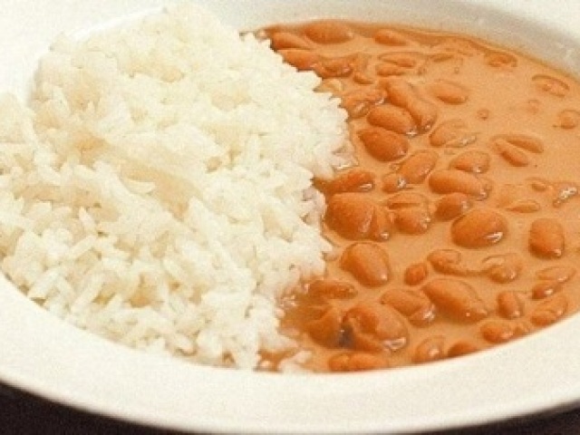 arroz e feijão.