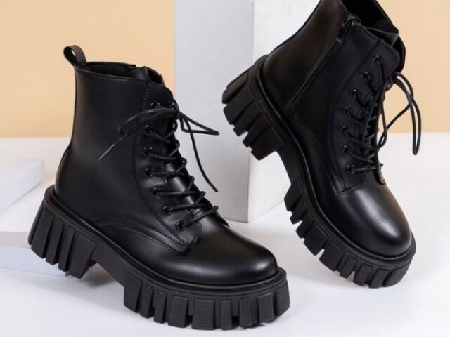 Botas