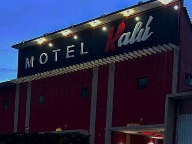 Motel Kalu (Ele visitou junto com a Milleninha, mas não conta para a Suelly)