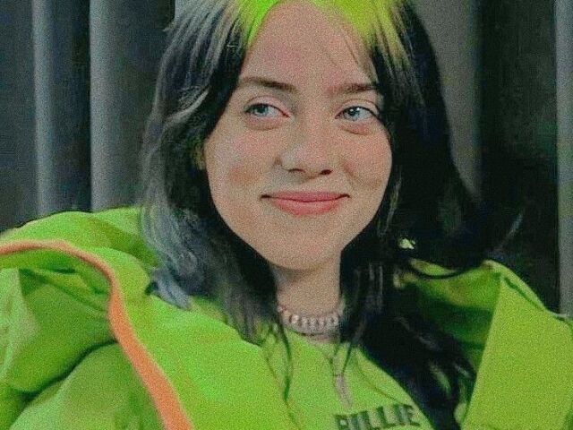 ˚୨୧⋆。˚ ⋆ 🥑 3/5 de 9! Parabéns! você conhece um pouco da nossa pequena Billie! 🌑 ⋆ ˚。⋆୨୧˚