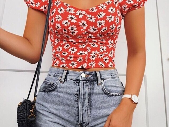 blusas ou cropped com short