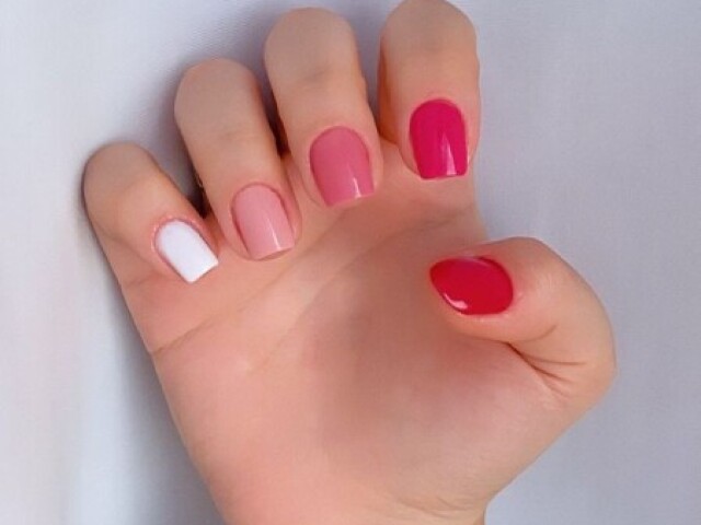 unhas pequenas feitas