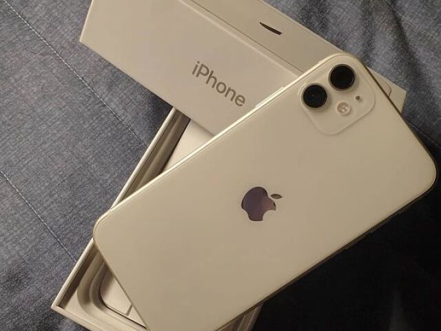 Iphone 11 (dourado)