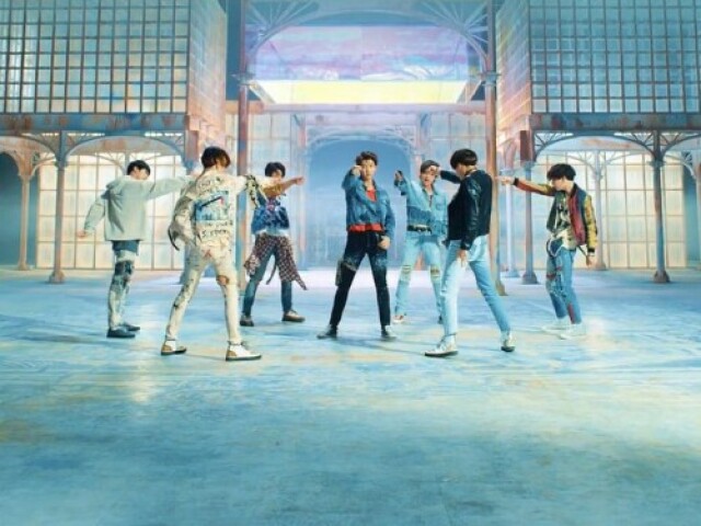 Fake love