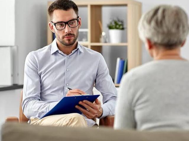 Procurar ajuda psicológica, desabafar, participar de rodas de conversas e se manter com a mente ocupada.