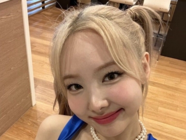 Nayeon (Twice)