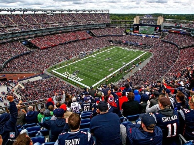 Assistir a um jogo do New England Patriots