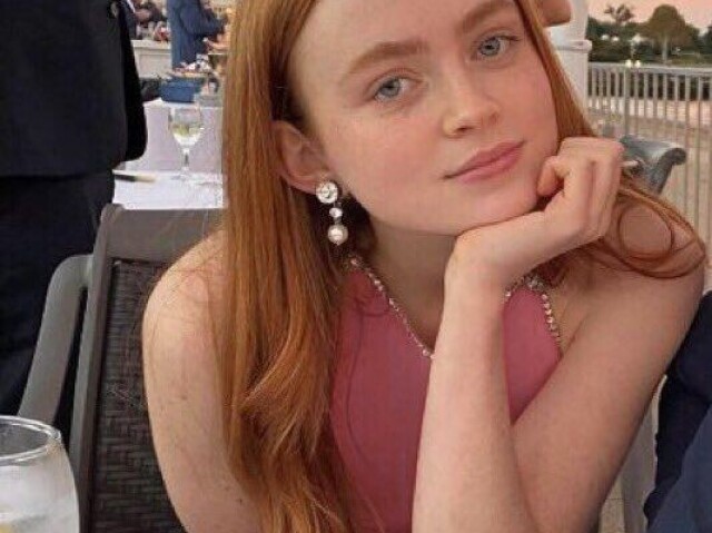 Sadie sink