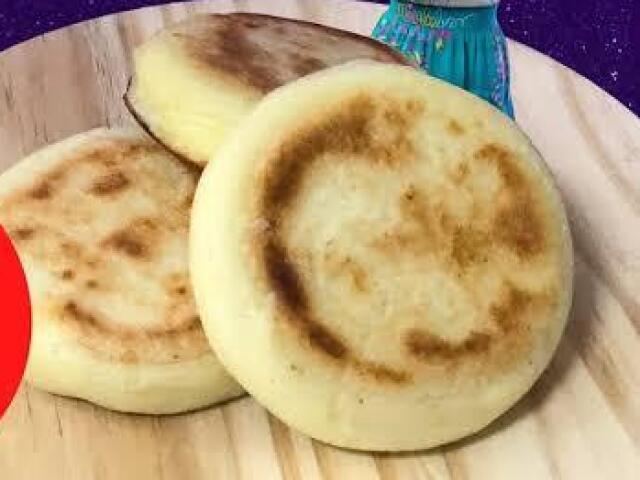 O poder de fazer Arepa comquezo E ajudar as pessoas por exemplo alguém está com O pulso quebrado e você ajudou com a arepa comquezo(gente eu não sei direito nome dessa comida mas assim que eu ouvi)