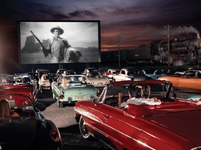 Um cinema drive in