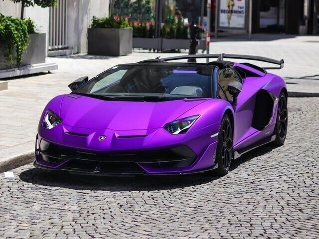 Lamborghini Aventador