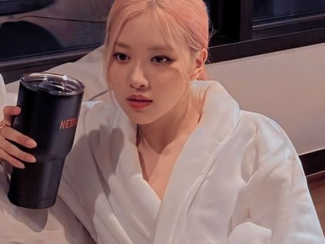 ღ Monte seu grupo de kpop!