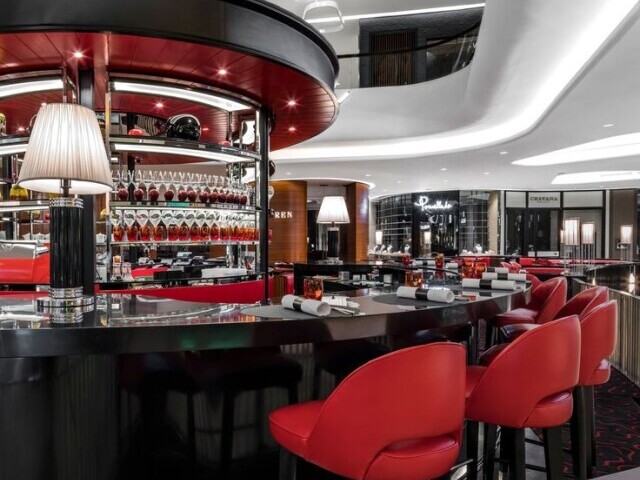 Ir ao restaurante L'atelier Joel Robuchon