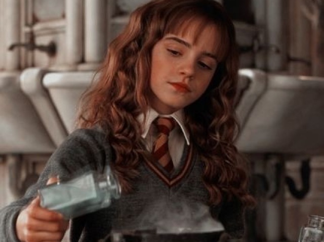 HERMIONE GRANGER!