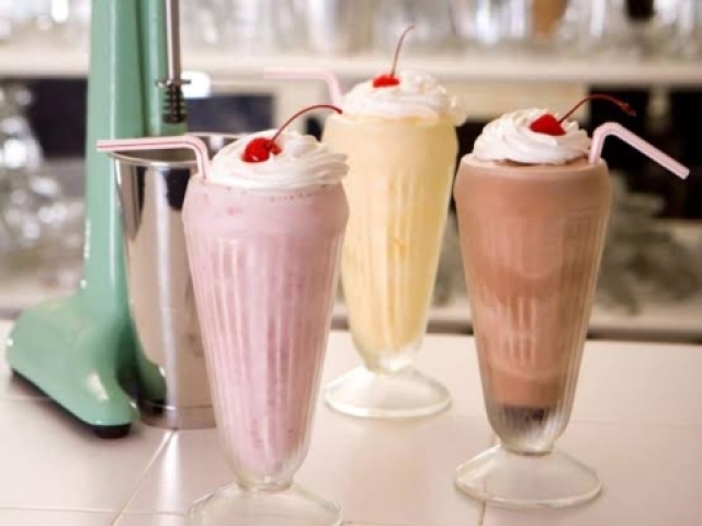Leão e libra: milk shake