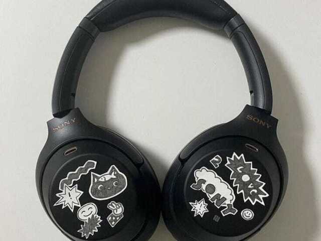 headphone preto decorado