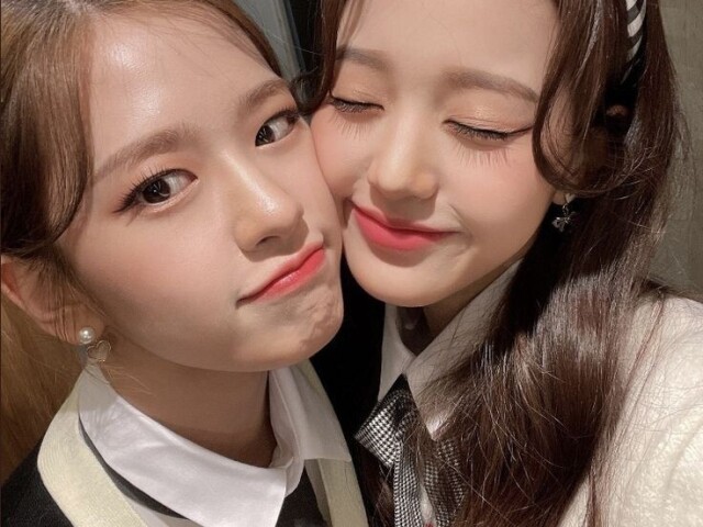 Yujin/Wonyoung