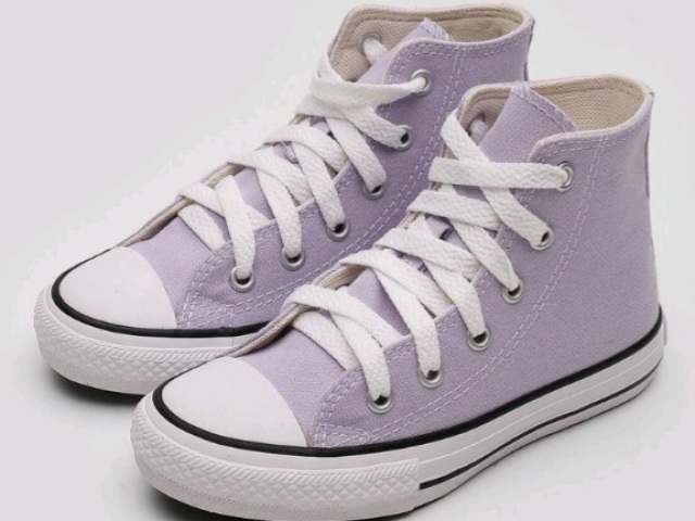 Tênis All star roxo claro