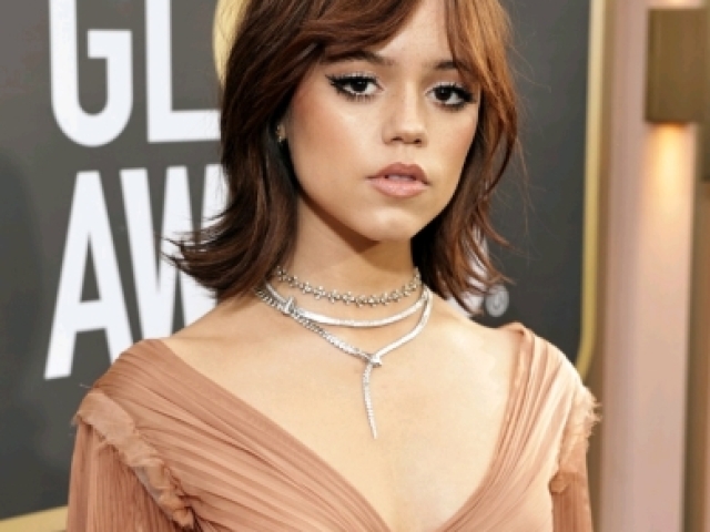 Jenna Ortega🕸🖐