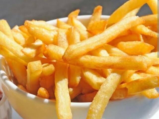 Batata frita (^﹏^)