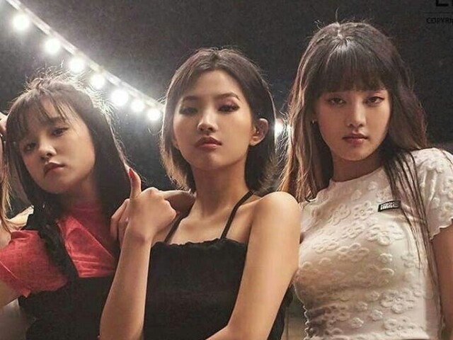 Minnie, Soyeon e Yuqi (eu acho que e a Yuqi, me desculpa)