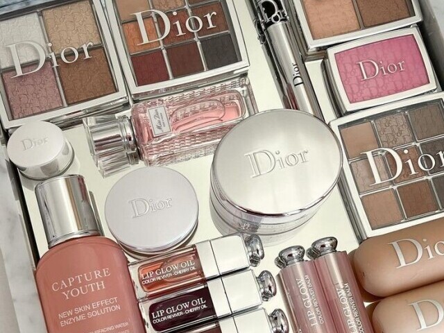 Maleta de maquiagem Dior