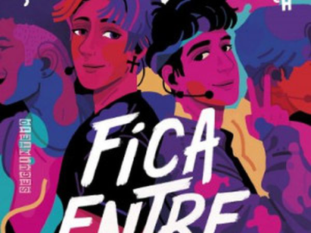 Fica entre nós - Sophie Gonzales e Cale Dietrich (2022)