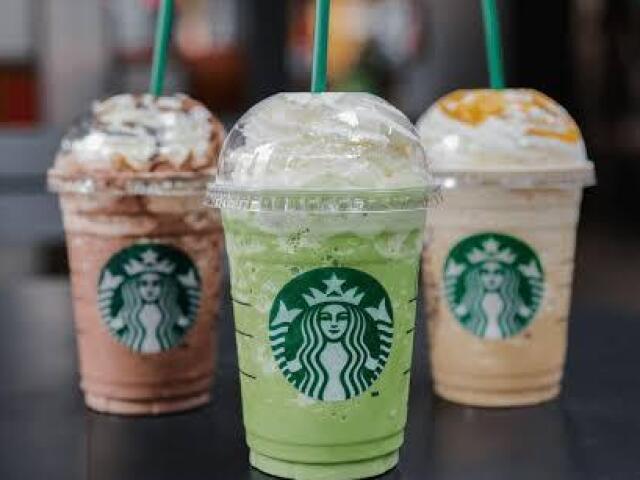 starbucks(algo com cafe/milkshake)