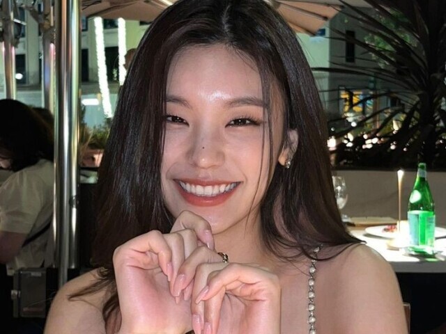 2ยฐ Yeji ๐