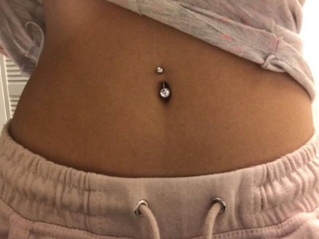 Piercing na barriga