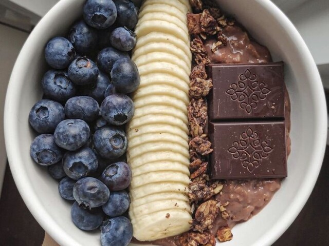 (Blueberry, banana, chocolate)...