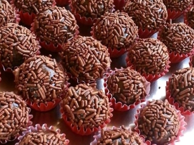 O povo tem péssimo gosto! Brigadeiro é melhor♡♡♡♡