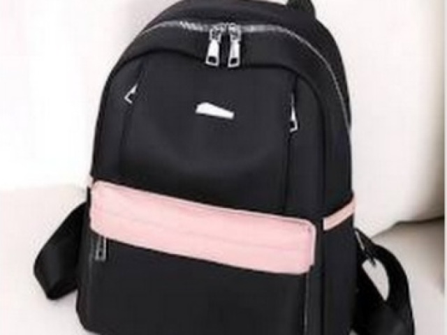 Mochila rosa com preto