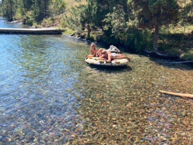 Foi nadar no lago