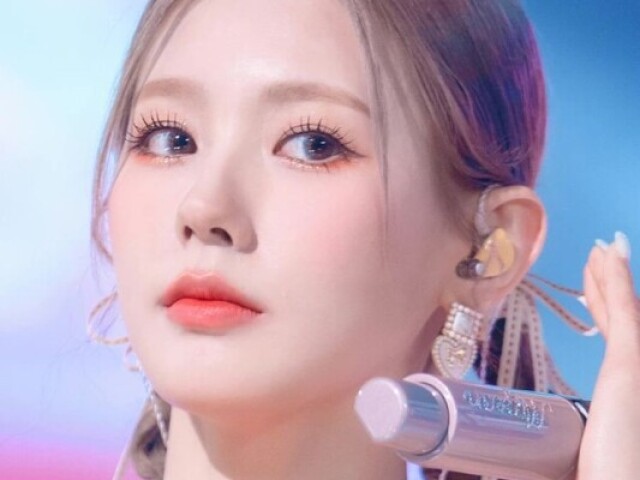 MIYEON (G)I-DLE