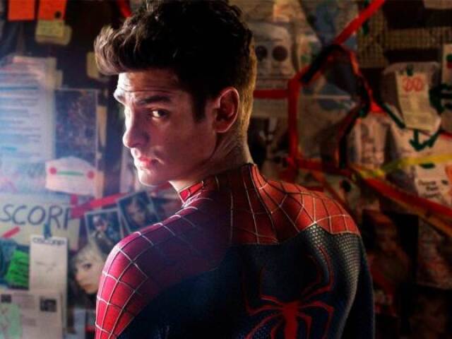 ANDREW GARFIELD