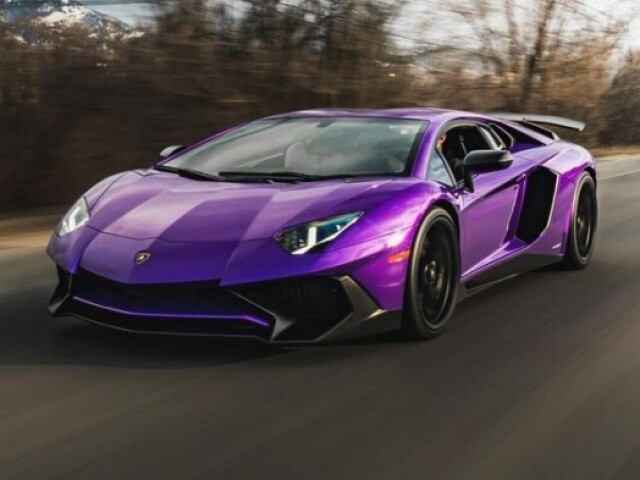 Lamborghini Aventador