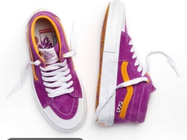 ese (eu quero mt esee tenis,eu voi comprar dps kkkkk)