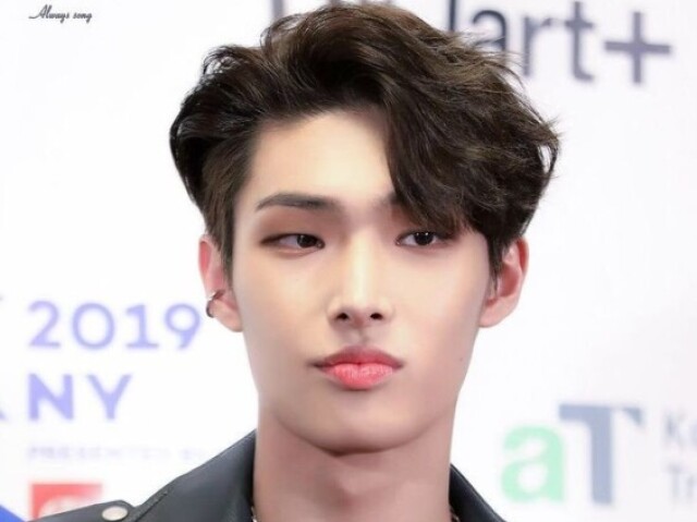 Mingi (ATEEZ)