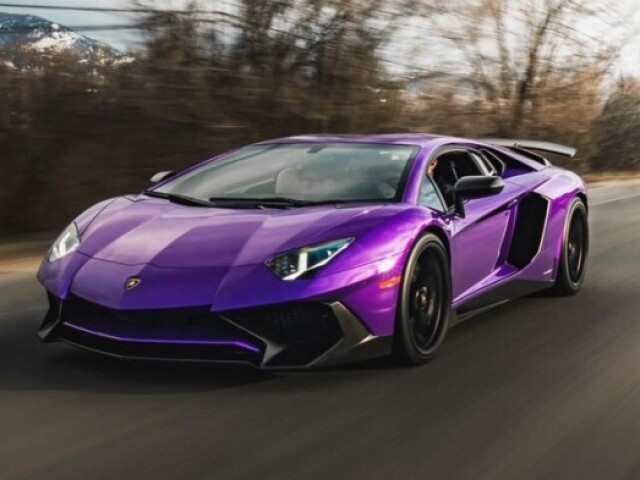 Lamborghini Aventador