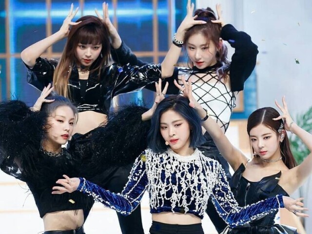 Wannabe- ITZY