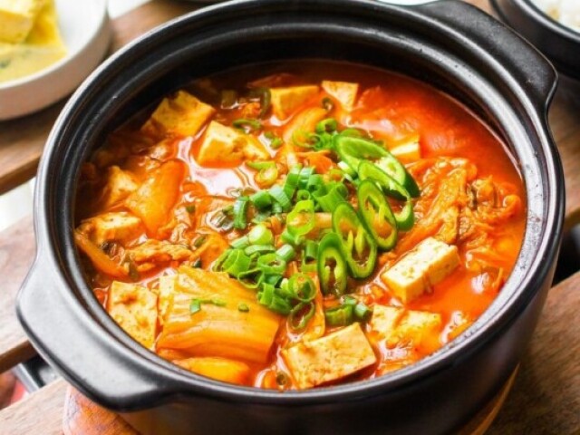 Kimchi Jjigae