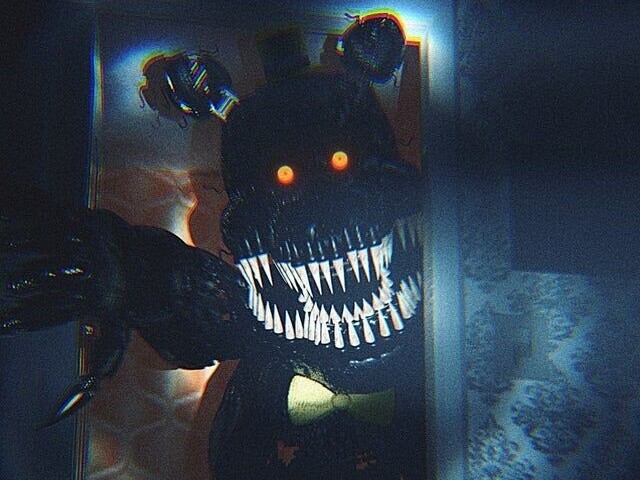 Nightmare. O pesadelo de C.C mais amedrontador, com 10 metros e 54 centímetros de altura, chega a ser o animatronic mais alto de todas as franquias.